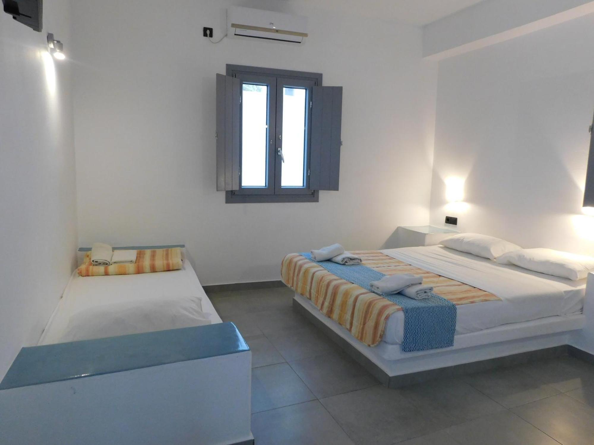 Perissa Centrale Rooms Екстер'єр фото